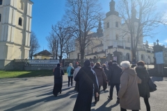 wycieczka-do-kalwarii-paclawskiej-i-krasiczyna-45