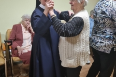 bal-karnawalowy-u-seniorow-37